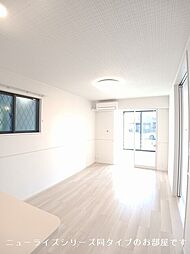 小村町アパートＢ 101 1階1LDKのリビング/ダイニング