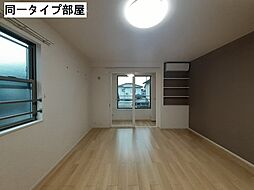 オゾラV 201 2階ワンルームのリビング/ダイニング