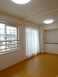 プレ　ブリッジ　シェトワ　III 202 2階1LDKのリビング/ダイニング