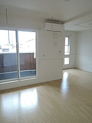 フレーシュ・カスミ 204 2階1LDKのリビング/ダイニング