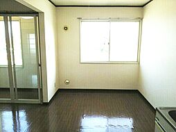 フォレスト・ヴィラＢ 201 2階2LDKのリビング/ダイニング