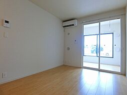 メゾン・ド・ルーチェ　I 101 1階1LDKのリビング/ダイニング