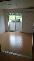 クイーンペガサスIII 103 1階2DKのリビング/ダイニング