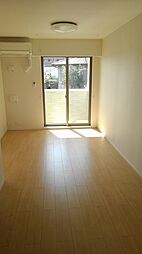 アリュール 101 1階1LDKのリビング/ダイニング