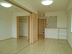 グレイスフル宮里 401 4階1LDKのリビング/ダイニング