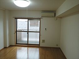 コンフォルターブルII 303 3階1Kのリビング/ダイニング