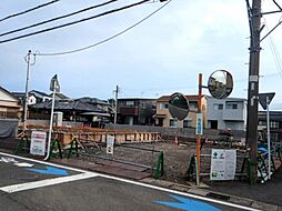 6 / 11