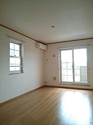 プリムヴェール 201 2階2LDKのリビング/ダイニング