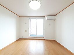 モワメーム 202 2階1LDKのリビング/ダイニング