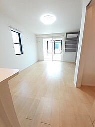 ＢＥＳＴ　ＨＯＵＳＥ　VI 201 2階ワンルームのリビング/ダイニング