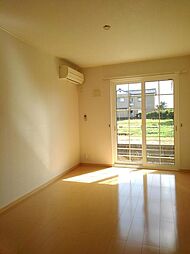 サン・ヒルズＣ 102 1階1LDKのリビング/ダイニング