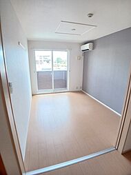 ドルチェビータ 102 1階2DKのリビング/ダイニング