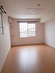 モンテローザI 201 2階2LDKのリビング/ダイニング