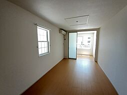 ミルキーV 103 1階1LDKのリビング/ダイニング