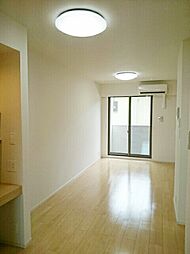 エタニティフィールドＢ 103 1階1LDKのリビング/ダイニング