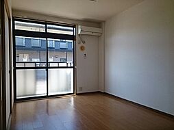 スカイメゾンI 102 1階2DKのリビング/ダイニング