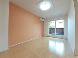 ストロベリーハウスIV 202 2階2LDKのリビング/ダイニング