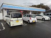 【コンビニエンスストア】ローソンみやき中原橋店まで640ｍ