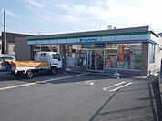 【コンビニエンスストア】ファミリーマート香芝下田西店様まで1200ｍ