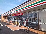 【コンビニエンスストア】セブンイレブン伊予下吾川東店様まで350ｍ