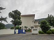 【小学校】三豊市立桑山小学校まで1400ｍ