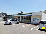 【コンビニエンスストア】ファミリーマート明石土山北店まで1100ｍ