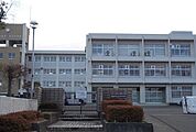 【中学校】福島市立信夫中学校まで1300ｍ