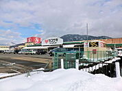 【ホームセンター】ヤスサキホームセンター勝山店まで850ｍ