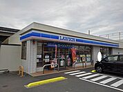 【コンビニエンスストア】ローソン坂出白金町店まで350ｍ
