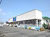 【ホームセンター】ホームワイド西都店まで450ｍ
