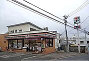 【コンビニエンスストア】セブンイレブン三条町店まで650ｍ