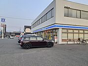 【コンビニエンスストア】ローソン大村古賀島店まで376ｍ