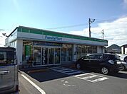 【コンビニエンスストア】ファミリーマート坂出川津町店まで1600ｍ