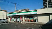 【コンビニエンスストア】ファミリーマートまで70ｍ
