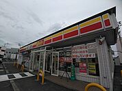 【コンビニエンスストア】デイリーヤマザキ香川金蔵寺町店まで700ｍ