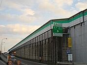 市川インターまで1500ｍ