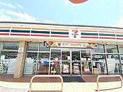 【コンビニエンスストア】セブンイレブン亀岡大井店まで748ｍ
