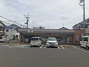 【コンビニエンスストア】セブンイレブン羽曳野高鷲店様まで307ｍ