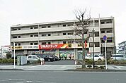 【ドラッグストア】ツルハドラッグ鎌取店まで200ｍ
