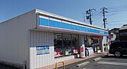 【コンビニエンスストア】ローソン米子三本松口店まで600ｍ