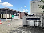 【小学校】宇佐市立豊川小学校まで400ｍ