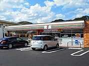 【コンビニエンスストア】セブンイレブン井原西江原店まで500ｍ