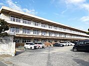 【小学校】西江原小学校まで500ｍ
