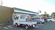 【コンビニエンスストア】ファミリーマートまで450ｍ