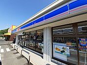 【コンビニエンスストア】ローソンポプラ立石店まで150ｍ