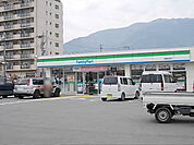 【コンビニエンスストア】ファミリーマート 青翔高校前店まで950ｍ