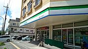 【コンビニエンスストア】ファミリーマート宜野湾いすのきまで2200ｍ