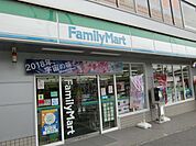 【コンビニエンスストア】ファミリーマート　大津京駅前店まで650ｍ