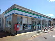 【コンビニエンスストア】ファミリーマート燕大曲店まで1400ｍ