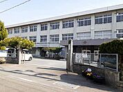 【小学校】木之子小学校まで900ｍ